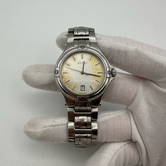 Gucci Handbags - Gucci Silver Watch